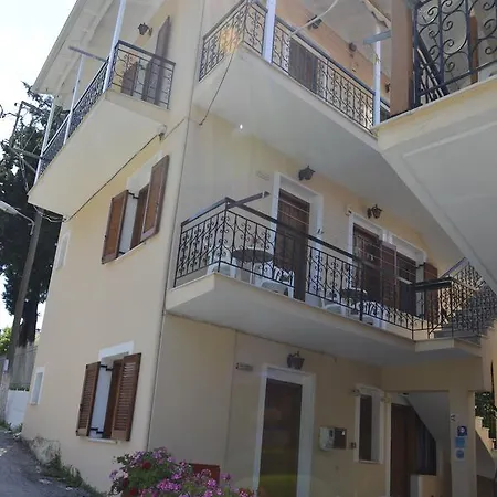 דירה Geroulis Stefanos *